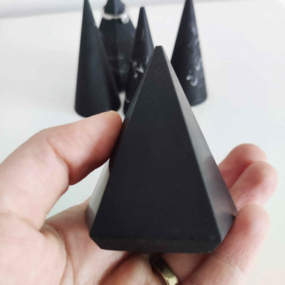 Ring holder cone, jewellery display, engagement ring holder